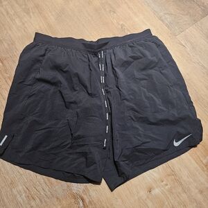 Nike Men's Black Sports Shorts